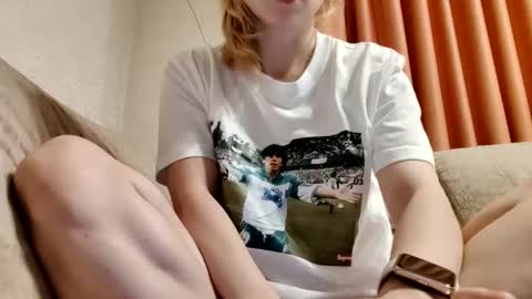 Snapshot of supereasyx chatting on 02.27.25 Annie online show from 02.27.25