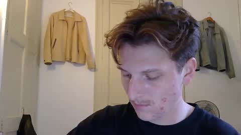 Snapshot of superhardxxxx chatting on 12.21.25 Ctrl My Body online show from 12.21.25