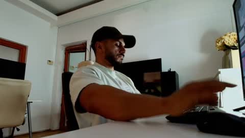 Snapshot of supermanboyxxl chatting on 07.15.26 supermanboyxxl online show from 07.15.26