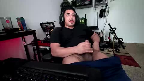 Snapshot of supertoaster69 chatting on 01.14.26 supertoaster69 online show from 01.14.26