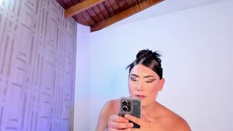 Snapshot of suprasexyjohn chatting on 06.14.26 llllSupra llll online show from 06.14.26