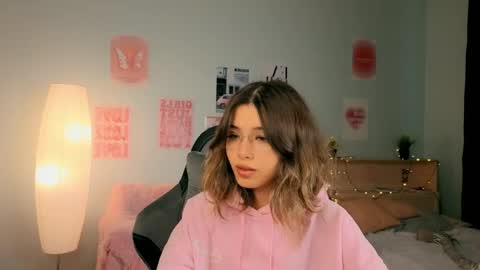 Sara online show from 04.13.26