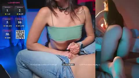 Snapshot of surfissence chatting on 07.23.26 SOFIA DAMIEN PVT MODEL online show from 07.23.26