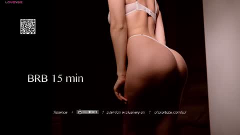 Snapshot of surfissence chatting on 07.28.26 SOFIA DAMIEN PVT MODEL online show from 07.28.26