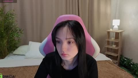 Snapshot of susan__clark chatting on 01.12.26 Annie online show from 01.12.26