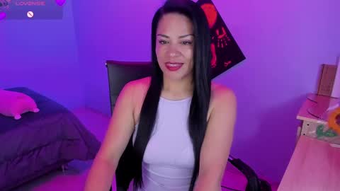 Snapshot of susan_ramires chatting on 09.09.25 susan ramires online show from 09.09.25