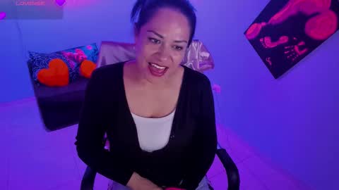 Snapshot of susan_ramires chatting on 09.23.25 susan ramires online show from 09.23.25