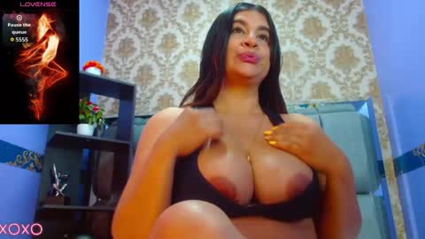 Snapshot of susana_hicks chatting on 05.28.26 S U S A N A online show from 05.28.26