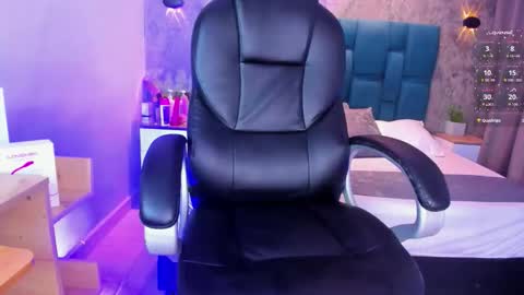 susana smith online show from 11.23.25