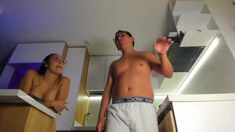 susanclarck online show from 09.27.25