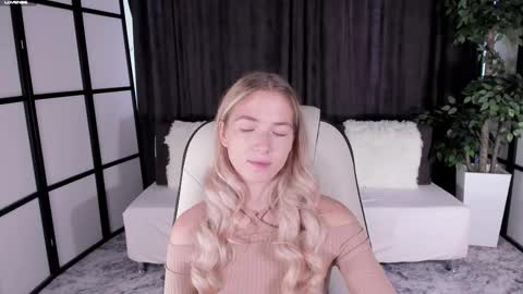 Susan online show from 09.17.25