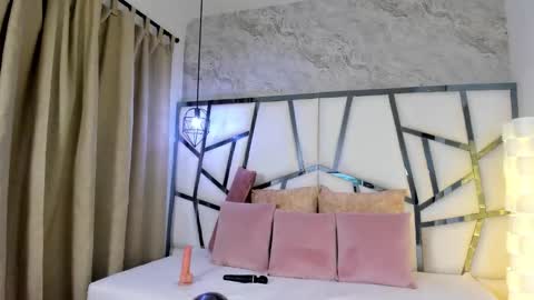 Snapshot of susanna_cute chatting on 02.11.26 susanna_cute online show from 02.11.26