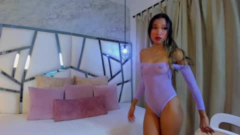 susanna_cute online show from 04.08.26