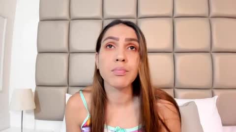 susanthomass online show from 10.02.25