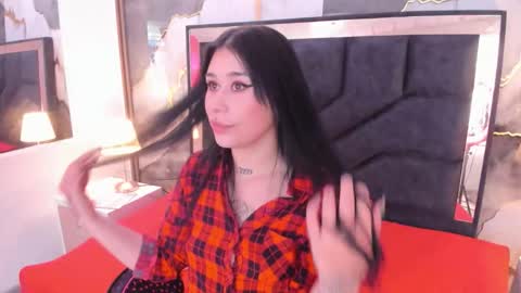 Snapshot of susanvilla chatting on 02.17.26 susanvilla online show from 02.17.26