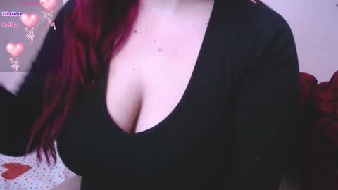 Snapshot of susanzoro99 chatting on 10.21.25 Susan online show from 10.21.25