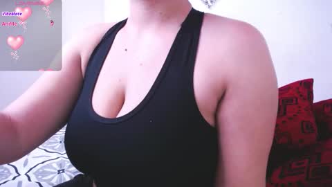 Snapshot of susanzoro99 chatting on 10.26.25 Susan online show from 10.26.25