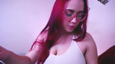 Snapshot of susanzoro99 chatting on 10.27.25 Susan online show from 10.27.25