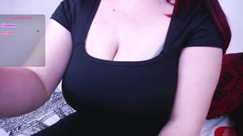 Snapshot of susanzoro99 chatting on 11.07.25 Susan online show from 11.07.25