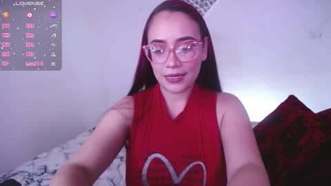 Snapshot of susanzoro99 chatting on 11.10.25 Susan online show from 11.10.25