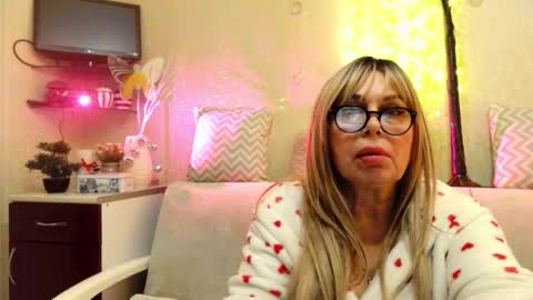 SusiexNoreen online show from 02.19.26