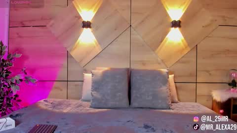 Snapshot of sussan_fox_ chatting on 02.24.26 sussan online show from 02.24.26