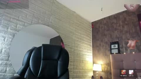 Snapshot of sussy__stone chatting on 06.25.26 online show from 06.25.26