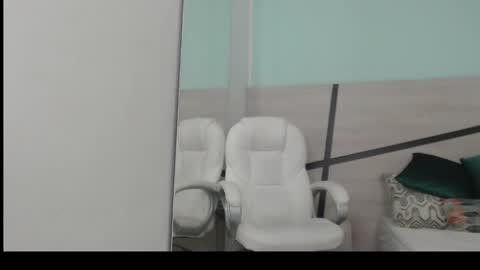 Snapshot of sussy_leon chatting on 12.13.24 sussy leon online show from 12.13.24