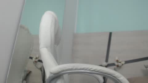 Snapshot of sussy_leon chatting on 02.25.25 sussy leon online show from 02.25.25