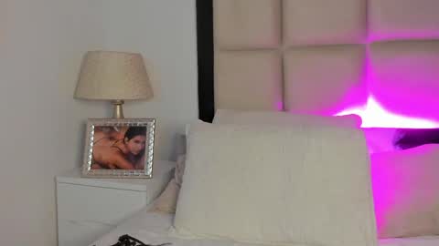 Snapshot of sussyfoxx_ chatting on 03.27.26 sussyfoxx_ online show from 03.27.26