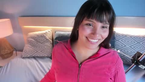 Snapshot of susygonzalez chatting on 09.21.25 Susy Gonzalez online show from 09.21.25
