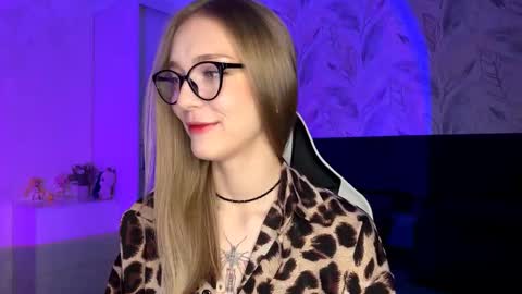 Jessica online show from 11.05.25