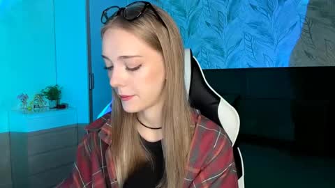 Jessica online show from 11.10.25