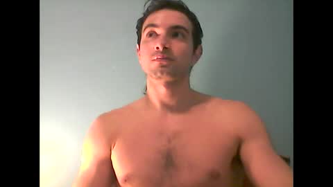 Snapshot of sutromaxx chatting on 05.25.26 Maximus online show from 05.25.26
