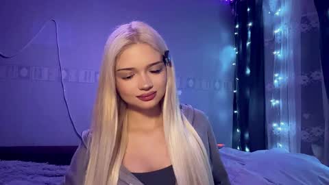 Stacy online show from 04.03.26