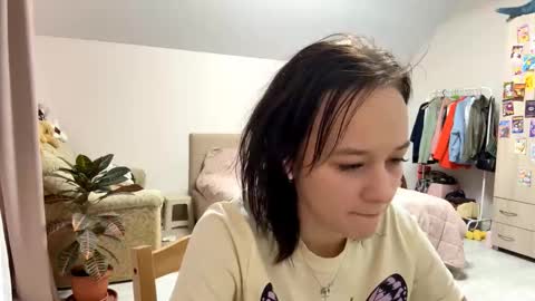 Lilu online show from 09.25.25