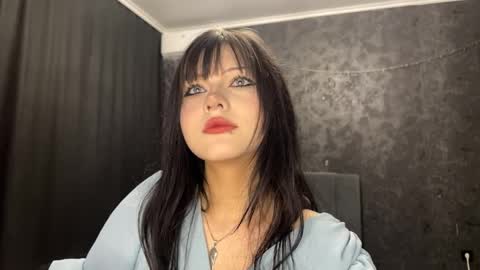 EmilySuonn online show from 04.13.26