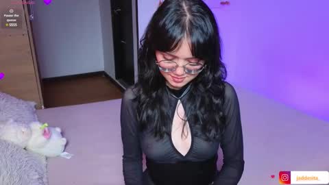 Snapshot of suzumi_ chatting on 01.30.25 Jadde online show from 01.30.25