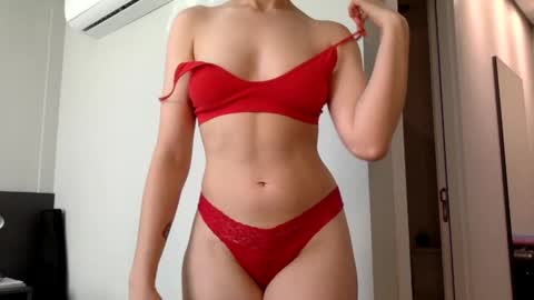 The real sugar baby   Suzy Summer   online show from 12.25.24