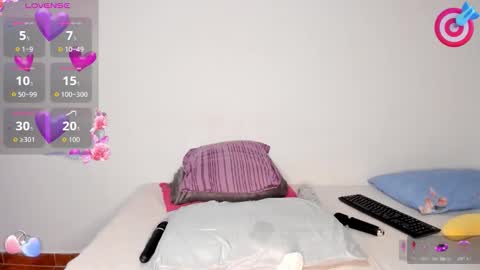 suzzann_rugg online show from 11.27.25