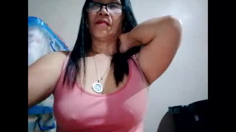 suzzie_hot online show from 12.26.24