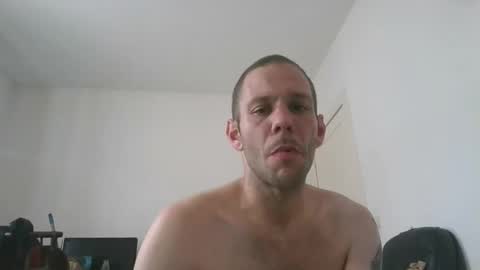 Snapshot of svandewalle111 chatting on 04.14.26 svandewalle111 online show from 04.14.26
