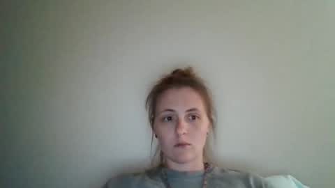 Snapshot of svtf2323 chatting on 11.09.25 SV online show from 11.09.25