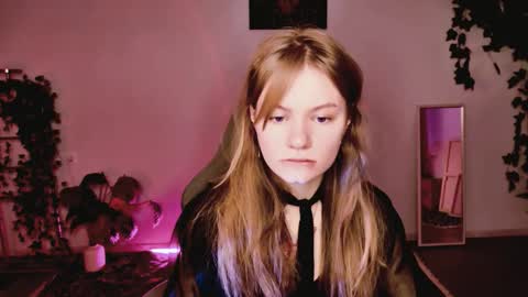 Eva online show from 11.03.25