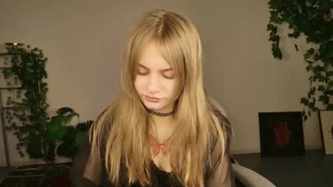 Eva online show from 11.24.25