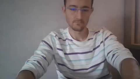 Snapshot of swarogpl chatting on 01.07.25 swarogpl online show from 01.07.25