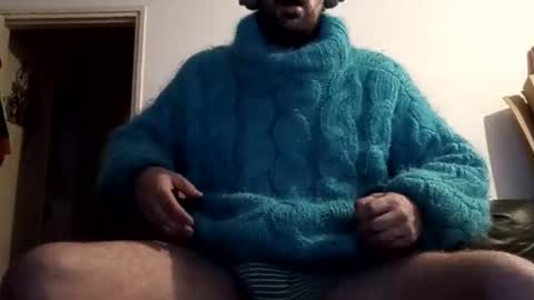 sweaterboy666 online show from 10.22.25