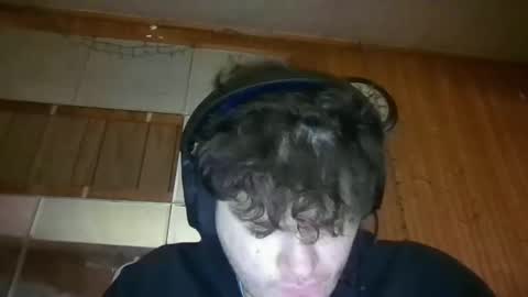 Snapshot of sweattyxxx420 chatting on 11.09.25 sweattyxxx420 online show from 11.09.25