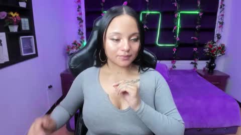 Snapshot of sweelanna chatting on 02.20.25 sweet ana  online show from 02.20.25