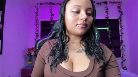 Snapshot of sweelanna chatting on 10.24.25 sweet ana  online show from 10.24.25